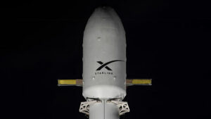 Der zweite Falcon 9 der Nacht transportiert Starlink-Satelliten von der Westküste