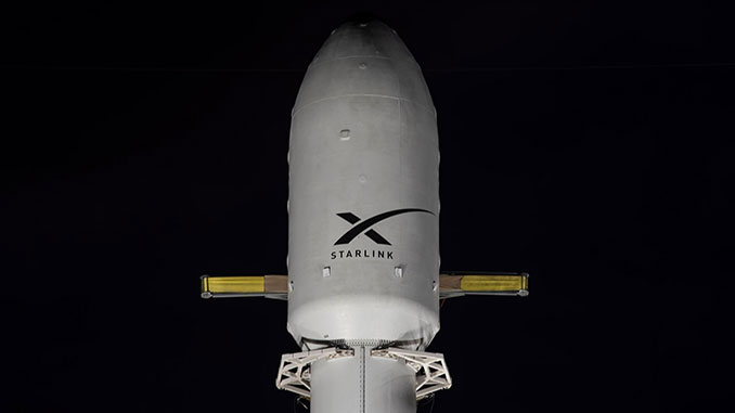 O segundo Falcon 9 da noite transporta satélites Starlink da Costa Oeste