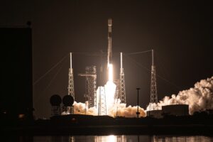 SpaceX Falcon 9, Ovzon-3 위성 발사, 케이프에서 발사 연도 시작
