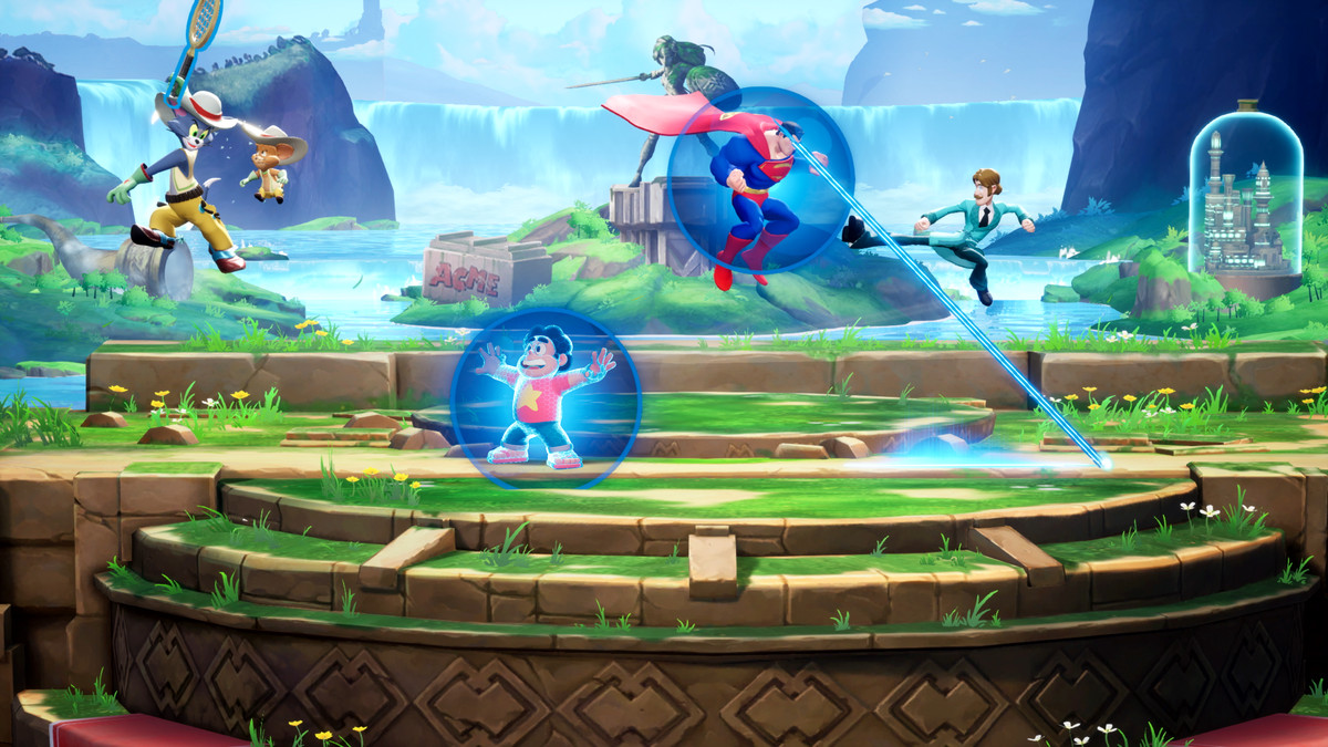 A group of heroes brawling in MultiVersus