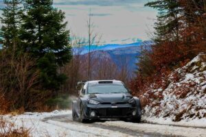 TOYOTA GAZOO Racing เปิดตัวการแข่งขัน WRC ปี 2024 ที่จุดเปิดอันโดดเด่น