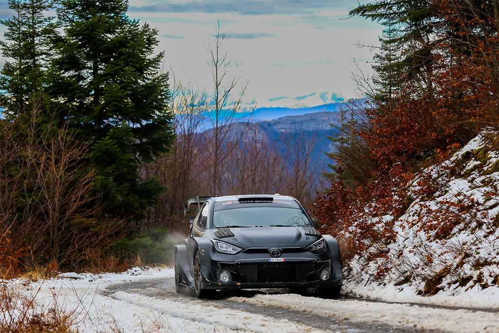 TOYOTA GAZOO Racing začenja 2024 WRC izziv na ikoničnem uvodu