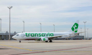 Eindhoven'dan kalkan Transavia uçağı, yangın şüphesi üzerine Gran Canaria havaalanına acil iniş yaptı