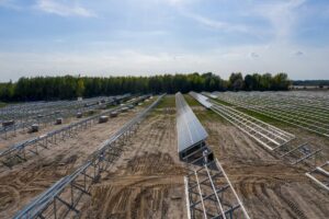 UK solar targets for 2035 under threat as projects stall | Envirotec