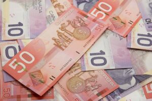 USD/CAD remains on the defensive below 1.3400, investors await US NFP data