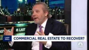We're going to see more office buildings converted to residential or demolished: JLL's Bob Knakal