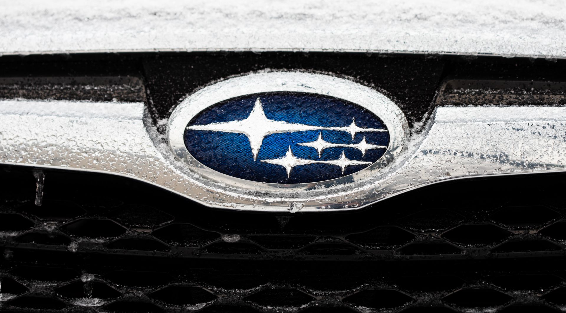 Subaru akü yerleşimi 2024