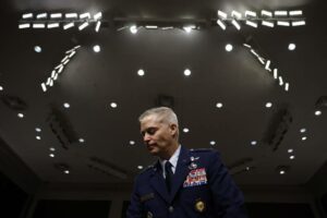 Haugh dell'Air Force prenderà il comando del Cyber ​​Command della NSA