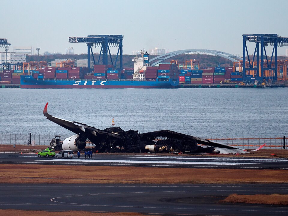 Japan Airlines ให้ข้อมูลอัปเดตเกี่ยวกับอุบัติเหตุรถชนกันที่สนามบินฮาเนดะ - ยืนยันอาการบาดเจ็บใหม่
